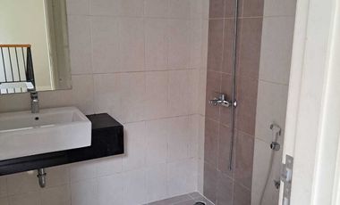 DISEWAKAN SUPER MURAH TESLA SUMMARECON