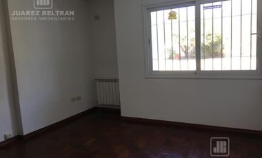 House - Villa Allende Golf