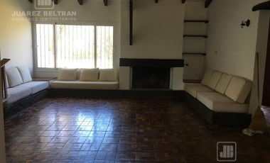 House - Villa Allende Golf