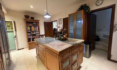 Residencia en Venta en Colinas de San Javier, Guadalajara, Jalisco !OPORTUNIDAD¡