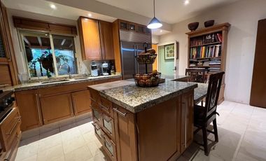 Residencia en Venta en Colinas de San Javier, Guadalajara, Jalisco !OPORTUNIDAD¡