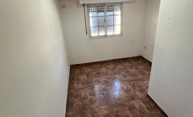 Alquiler departamento de 3 ambientes Burzaco