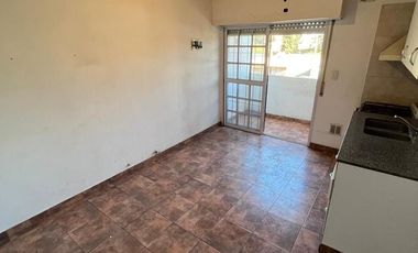 Alquiler departamento de 3 ambientes Burzaco