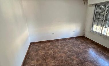 Alquiler departamento de 3 ambientes Burzaco