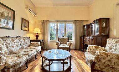 CASA VENTA 6 AMBIENTES VICENTE LÓPEZ