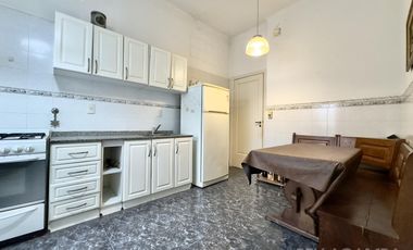 CASA VENTA 6 AMBIENTES VICENTE LÓPEZ
