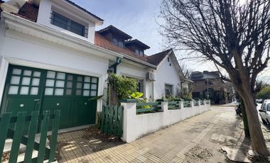 CASA VENTA 6 AMBIENTES VICENTE LÓPEZ