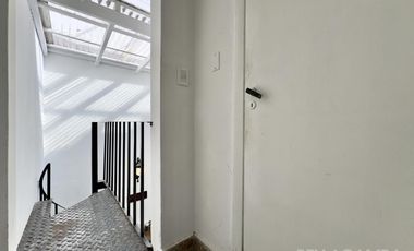 CASA VENTA 6 AMBIENTES VICENTE LÓPEZ