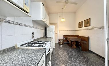 CASA VENTA 6 AMBIENTES VICENTE LÓPEZ