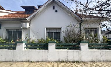 CASA VENTA 6 AMBIENTES VICENTE LÓPEZ