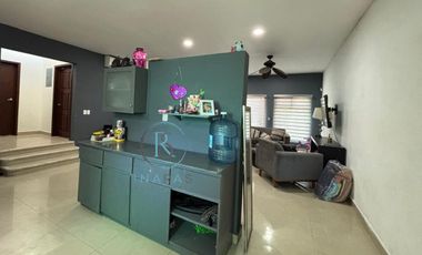 CASA EN RENTA EN CIUDAD DEL CARMEN, CAMPECHE.