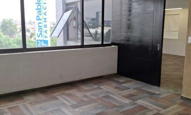 OFICINA EN RENTA EN SATELITE DE 88 M2,