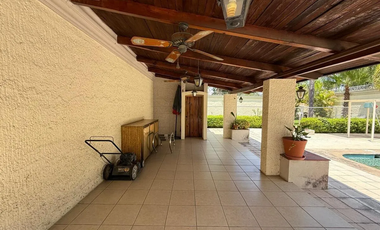 Residencia en venta en Jacarandas Zapopan Jalisco