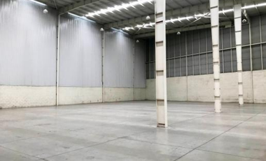 Bodega Industrial en Renta de 1,885 m2  Ubicada en Santa Cruz del Valle, Tlaq.
