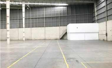 Bodega Industrial en Renta de 1,885 m2  Ubicada en Santa Cruz del Valle, Tlaq.
