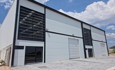 BODEGAS INDUSTRIALES EN VENTA EN   SANTA ROSA JAUREGUI, QUERÉTARO