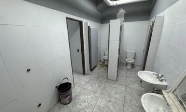 Galpón - Depósito de 1200 m2. en La Boca  - ALQUILER