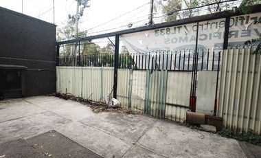 Nave industrial con locales comerciales - Av. Mario Colin ( Acue. Tenayuca ).