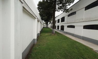 Local comercial - AV Tláhuac - 1,058 m2