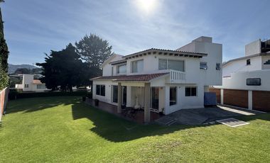 Casa en Venta en Loma de Vallescondido en Atizapán de Zaragoza, Edo. de México