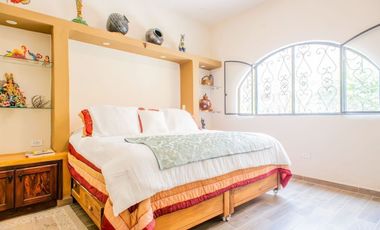 Casa con Casita en venta en el Centro de San Miguel – Potencial de Renta