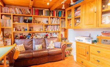 Casa con Casita en venta en el Centro de San Miguel – Potencial de Renta