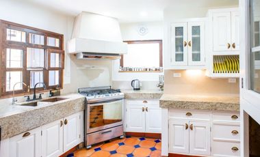 Casa con Casita en venta en el Centro de San Miguel – Potencial de Renta