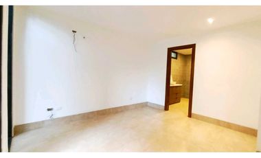 LAGO DE CAPEIRA CASA DE ESTRENO EN VENTA