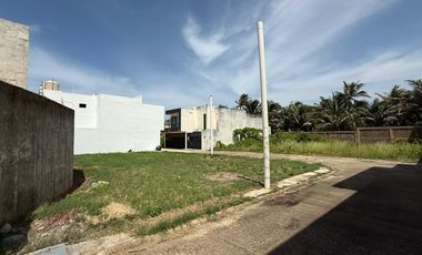 Terreno en Venta Priv. Martha Chapa, Fracc. Paraíso Coatzacoalcos, Coatzacoalcos Ver.