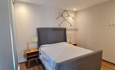 Departamento en Venta Juriquilla, Amueblado, Terraza 30 m2, Excelentes Condiciones