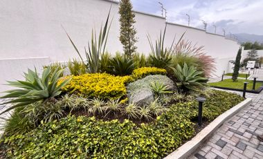 Casa de Venta Por Estrenar en Tumbaco