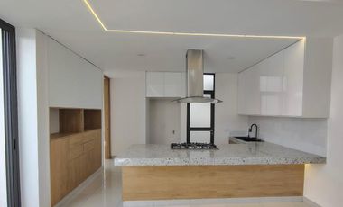 CASA EN VENTA RESIDENCIAL MAYORCA LEÓN GUANAJUATO
