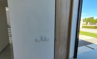CASA EN VENTA RESIDENCIAL MAYORCA LEÓN GUANAJUATO