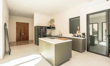 Villa en venta de 4 recámaras   piscina privada en exclusiva zona de Tulum