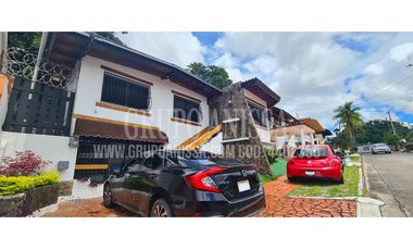 Oportunidad! Se Vende Hermosa Casa en Altos de Betania COD. 440----