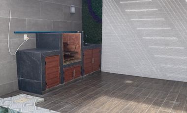 CASA CON ALBERCA Y PANELES EN VENTA EN PUNTA TIBURON