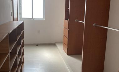 CASA CON ALBERCA Y PANELES EN VENTA EN PUNTA TIBURON
