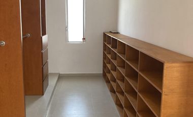 CASA CON ALBERCA Y PANELES EN VENTA EN PUNTA TIBURON