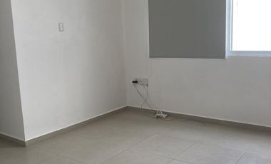CASA CON ALBERCA Y PANELES EN VENTA EN PUNTA TIBURON