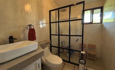 CASA EN VENTA/RENTA UNA PLANTA LOMA VERDE