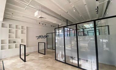 LOCAL / OBARRIO / EDIFICIO CENTRAL / 157 M2 / 4 PARKING / VACIO