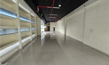 LOCAL COMERCIAL - 130M2 - VIA PORRAS