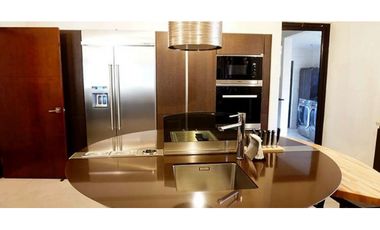 VENTA DE CASA CLAYTON AMOBLADA 545M2 EMBASSY CLUB MLD