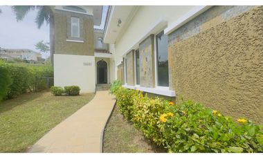 VENTA DE CASA EN TUCAN COUNTRY CLUB PRECIO DE OPORTUNIDAD 505M2 JP