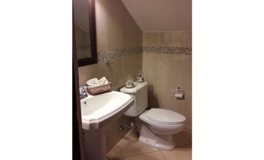 VENTA CASA CLAYTON SENDEROS CAMINO DE CRUCES MLD