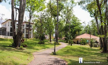 VENTA CASA CLAYTON SENDEROS CAMINO DE CRUCES MLD