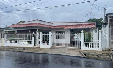 VISTA ALEGRE / ARRAIJAN / 125.13M / 3 HABITACION / DEPOSITO MB