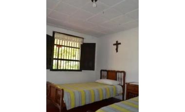 Se vende finca en  Quimbaya - 8 cuadras