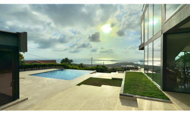 VENTA DE CASA EN CONDOMINIO PRIVADO VISTA AL MAR
