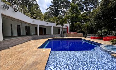 CASA CAMPESTRE EN VENTA, MEDIO DAPA, NORTE, CALI, YUMBO